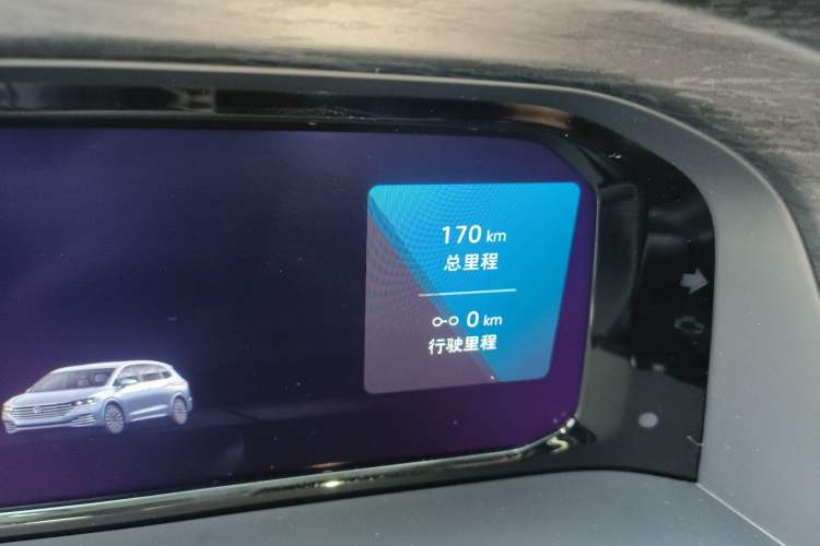 Used Volkswagen Viloran 2024 380TSI Premium Edition