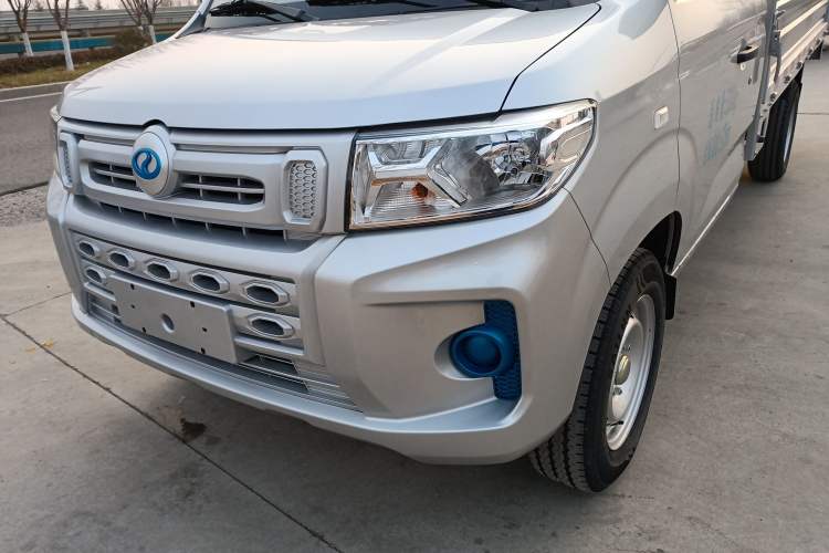 Used Ruichi EC71 2024 EC71L Cargo Pioneer I Model 41.85 kWh
