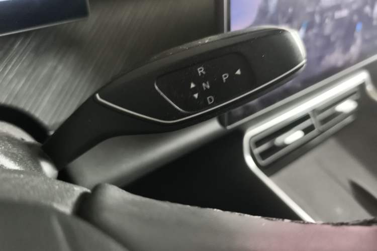 Used Chery Fengyun T9 2024 120 Long-Range Flagship Version 7 Seats Ternary Lithium
