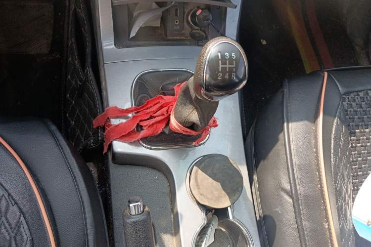 Used JAC T6 2016 2.8T Diesel Creator Edition Comfort Long-Wheelbase HFC4DA1-2C