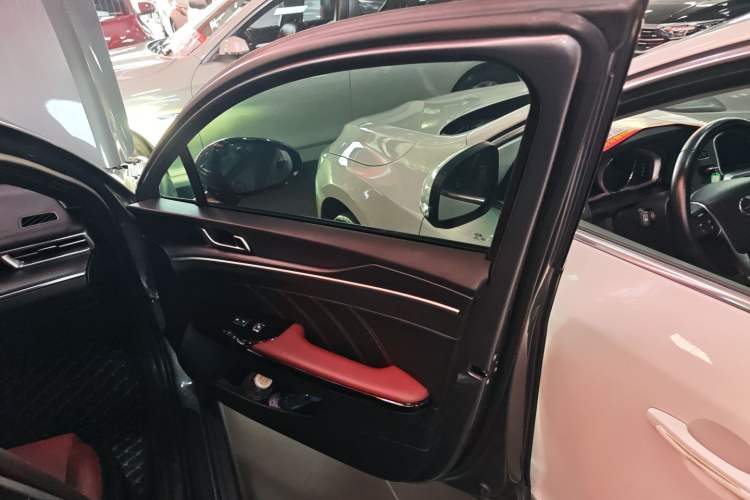 Used Kia K5 2021 380T GT-Line Refreshed Edition
