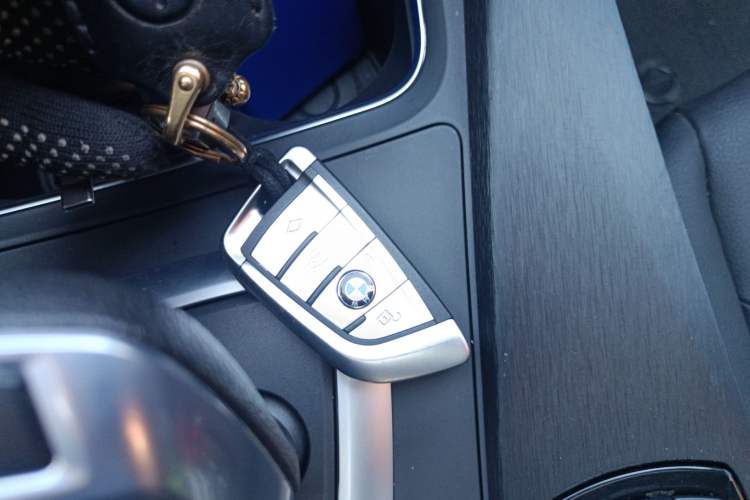 Used BMW 3 Series 2017 320Li xDrive Fashion Model