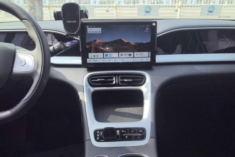 Used Geely Galaxy Geome 2026 Model 310km Youth Edition Audio And AC Panel