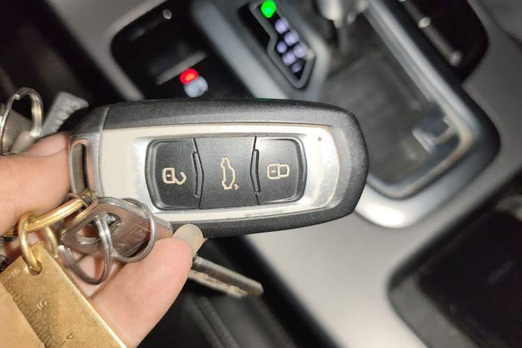 Used Geely Auto Emgrand GL 2018 1.8L DCT Elite Smart Connectivity Version