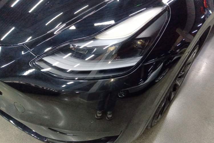 Used Tesla Model Y 2022 Rear-Wheel-Drive Version
