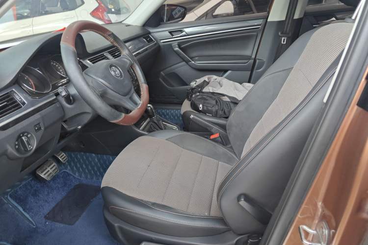 Used Volkswagen C-TREK 2017 1.6L Automatic Comfort Model
