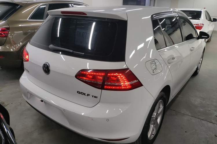 Used Volkswagen Golf 2015 1.4TSI Automatic Comfort Model
