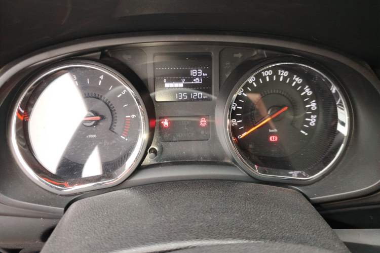 Used Citroen C3-XR 2015 1.6L Manual Pioneer Model
