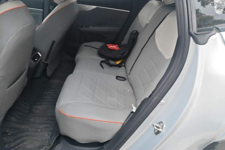 Used Deepal S05 2024 510Max Pure Electric Version Left Rear Seat