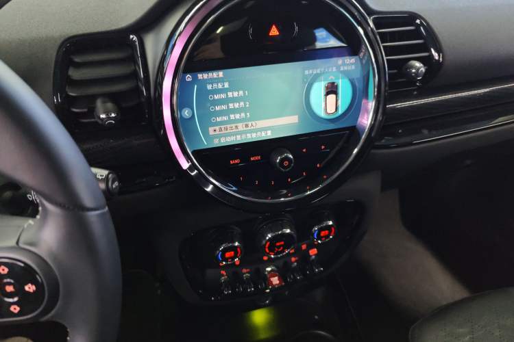 Used MINI Clubman 2023 Refresh 1.5T COOPER Connoisseur Audio And AC Panel