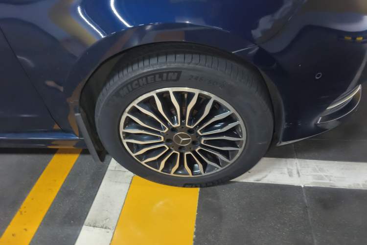 Used Mercedes-Benz V-Class 2017 V 260 Prestige Edition