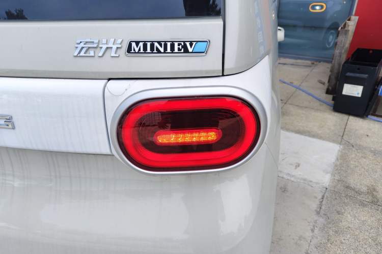 Used Wuling Hongguang MINIEV 2024 3rd Generation 215km Youth Edition