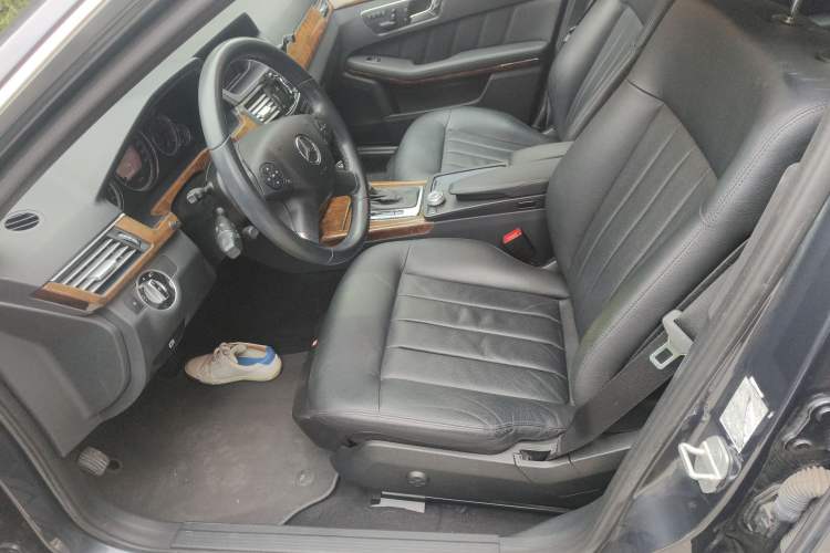 Used Mercedes-Benz E-Class 2010 E 200 CGI Elegant Model