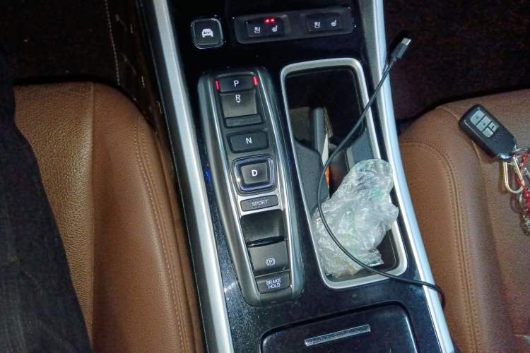 Used Honda Accord 2016 Hybrid 2.0L Prestige Edition