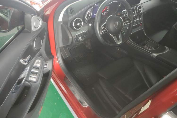 Used Mercedes-Benz C-Class 2019 C 180 L Fashion Edition Sport Version Driver Seat