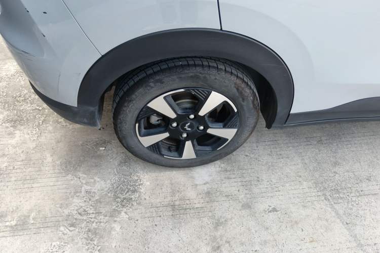 Used Wuling Bingo PLUS 2024 510 km Flagship Edition Four-Seater Version
