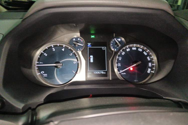 Used Toyota Prado 2018 3.5L Automatic TX-L Instrument Cluster