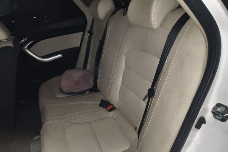 Used Changan Alsvin V7 2016 1.6L Manual Enjoyment Model China IV Standard
