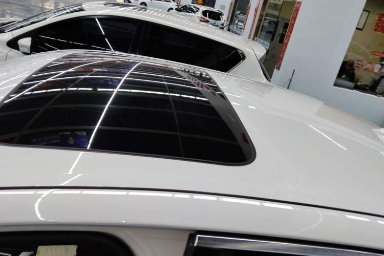 Used BMW 5 Series 2014 525Li Luxury Design Package