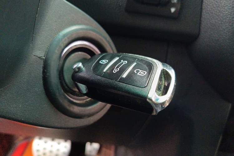 Used BAIC Off-Road BJ40 2017 40L 2.3T Automatic All-Wheel Drive Ring of the Tower Champion Edition
