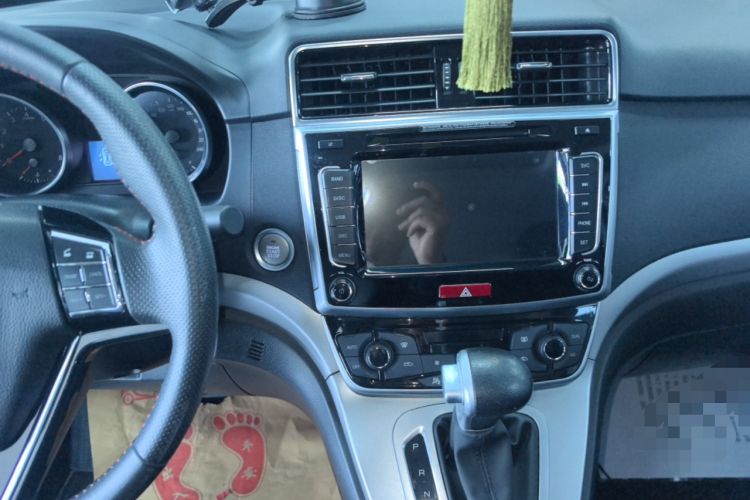 Used Haval M6 2018 Revised Version 1.5T DCT Two-Wheel Drive Elite Edition