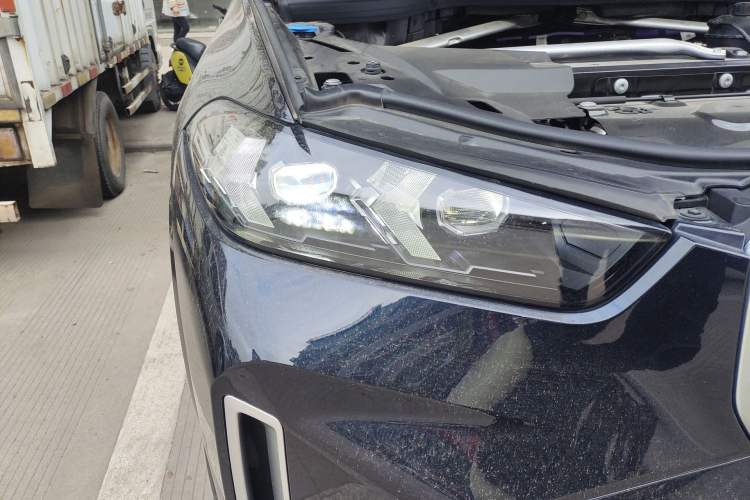 Used BMW X5 2023 xDrive 30Li Luxury M Sport Package