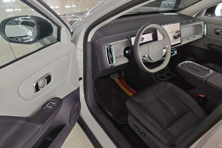 Used Leapmotor B10 2025 510 Joyful Edition Driver Seat