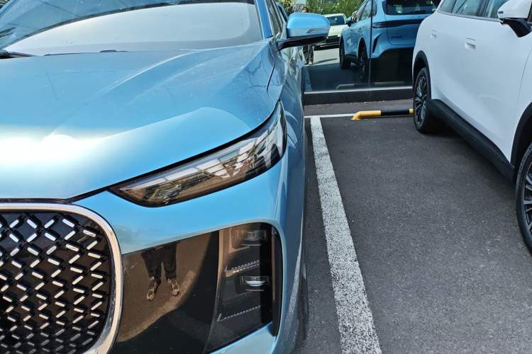 Used Chery Tiggo 8 PLUS C-DM 2025 1.5T 116 km Prestige Version 5 Seats Left Front Headlight