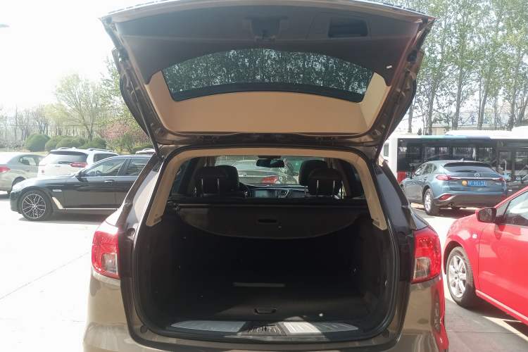 Used Buick Envision 2016 20T Two-Wheel Drive Leading Version Trunk