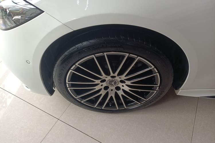 Used Mercedes-Benz C-Class 2024 Restyled C-Class 260 L Sport Edition Exterior 4