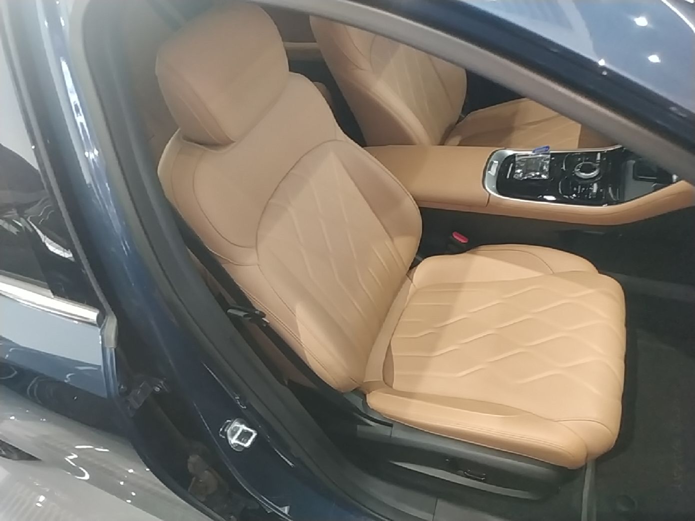 Geely Galaxy A7 2025 Model EM-i 150km Starship Edition — снимка 19