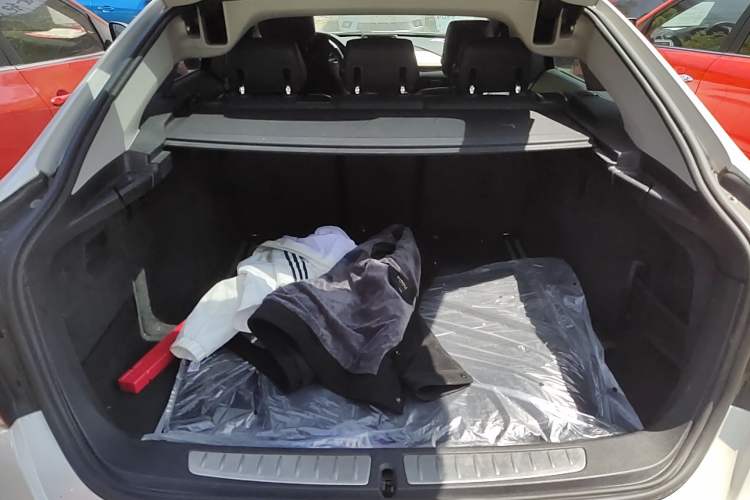 Used BMW 3 Series GT 2016 320i Fashion Model Trunk