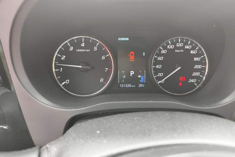 Used Mitsubishi Outlander 2016 2.4L 4x4 Luxury Edition 7-Seater
