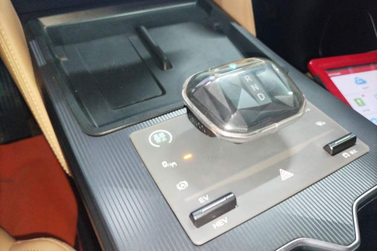 Used BYD Song L DM-i 2024 112 km Beyond Edition