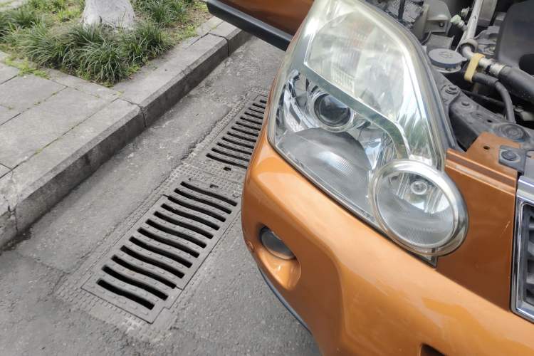 Used Nissan X-Trail 2010 2.5L CVT Luxury Edition 4WD Right Front Headlight