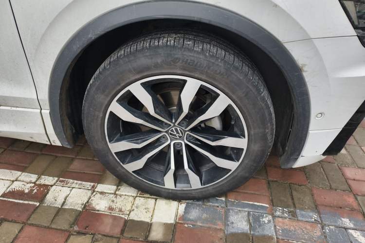 Used Volkswagen Tiguan L 2021 380TSI Automatic All-Wheel Drive R-Line Flagship 7-Seater