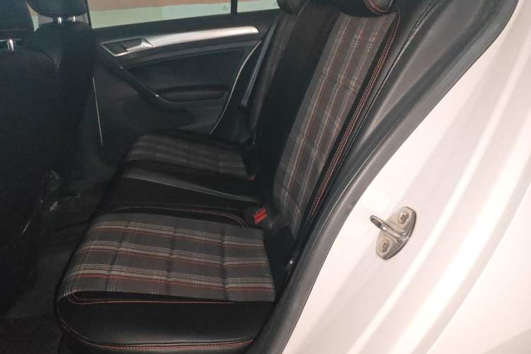 Used Volkswagen Golf 2020 200TSI DSG Comfortable and Ambitious Edition