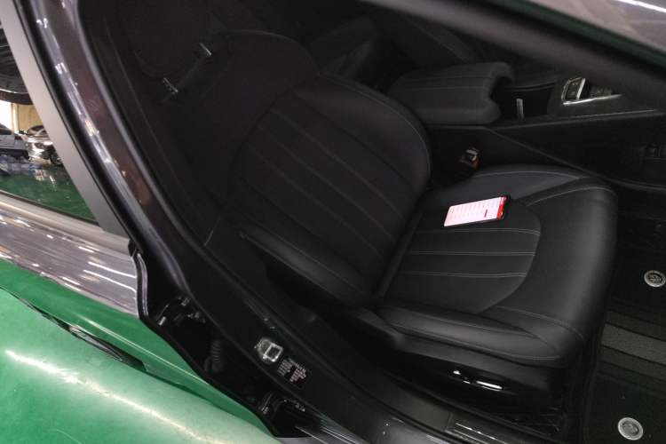 Used GAC Trumpchi EMPOW 2024 270T DCT Yingbao R-Style Edition
