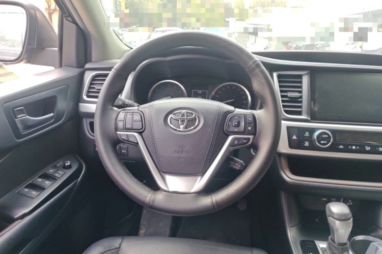 Used Toyota Highlander 2021 2.0T Four-Wheel Drive Prestige Version 7 Seats Steering Wheel