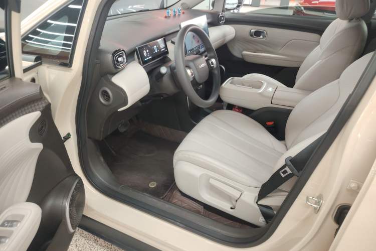 Used AION UT 2025 420 Smart Edition Driver Seat