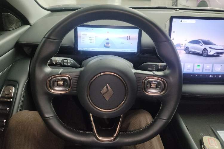 Used Baojun Enjoy 2025 Plug-in Hybrid 140km Luxury Edition