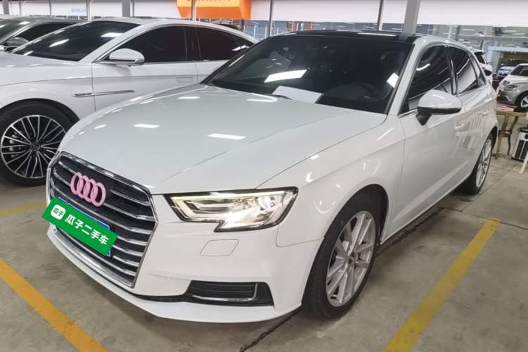 Used Audi A3 2020 Restyled Sportback 35 TFSI Entry-Level China VI Emission Standard Guazi used car, China used car export, Used car for sale, Used cars, Cheapest cars for sale
