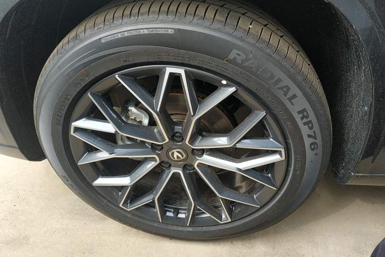 Used Changan UNI-Z New Energy 2025 Model, Smart New Blue Whale 125km Battleship+ Version