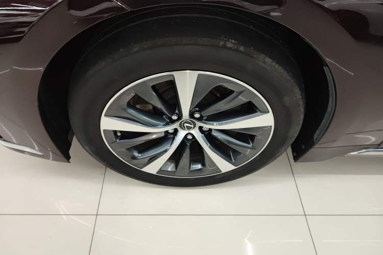 Used Lexus LS 2021 500h Excellence Edition