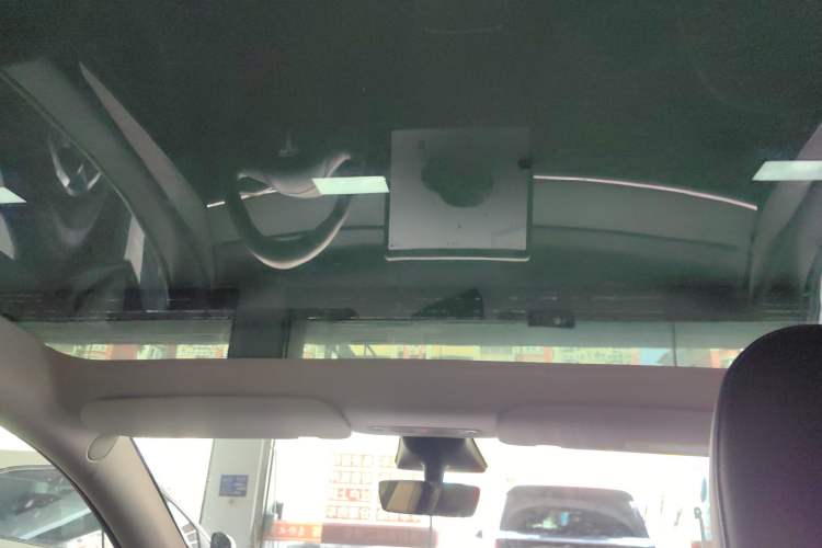 Used Tesla Model Y 2023 Rear-Wheel-Drive Version