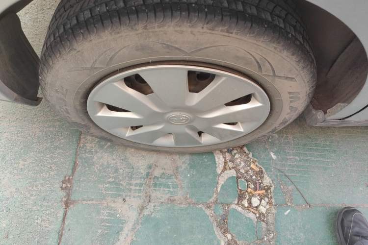 Used Venucia D50 2013 1.6L Manual Fashion Edition
