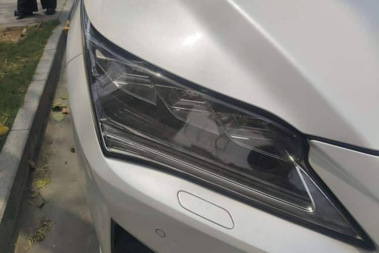 Used Lexus RX 2016 450h Four-Wheel Drive Elegant Edition Right Front Headlight