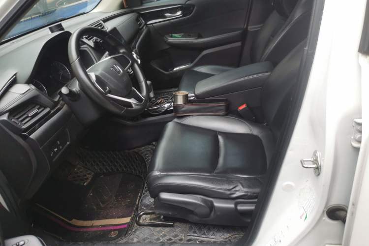 Used Honda Crider 2019 180 Turbo CVT Luxury Edition China V Left Front Seat