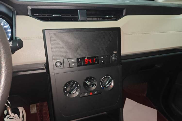 Used Wuling Zhengcheng 2021 1.5T Manual Comfort Version
