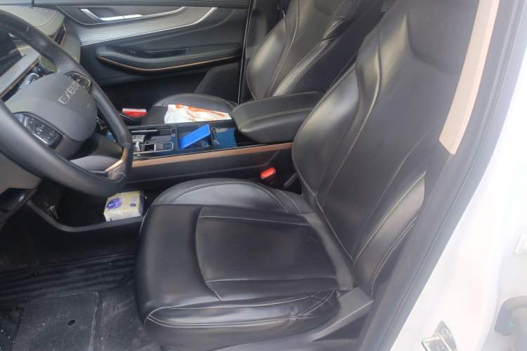 Used EXEED Zhuifeng C-DM 2022 1.5 TCI-DHT 105 km "Chengfeng Qi" Edition